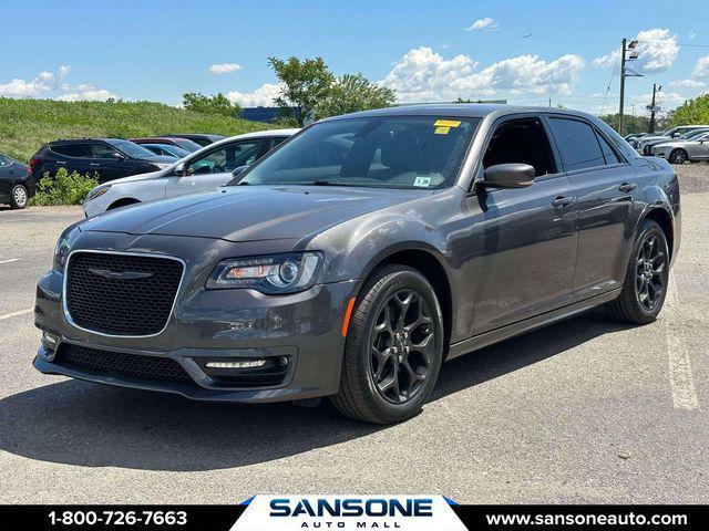 2022 Chrysler 300 Touring L AWD