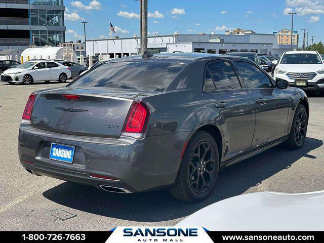 2022 Chrysler 300 Touring L AWD