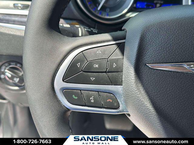 2022 Chrysler 300 Touring L AWD