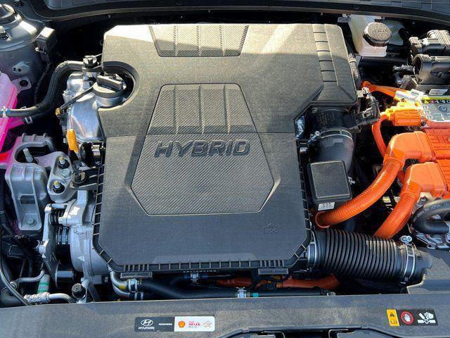 2025 Hyundai Elantra Hybrid Limited