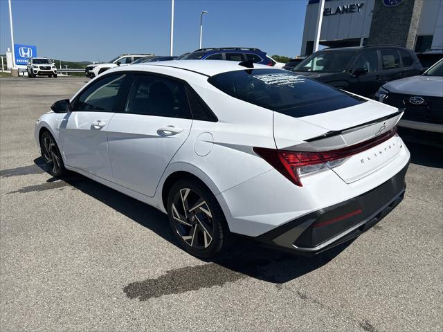 2025 Hyundai Elantra Hybrid SEL Sport