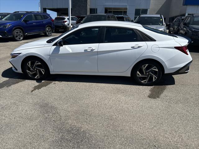 2025 Hyundai Elantra Hybrid SEL Sport