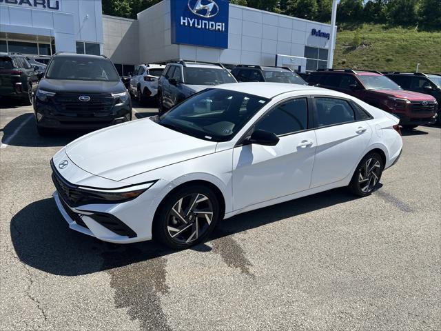 2025 Hyundai Elantra Hybrid SEL Sport