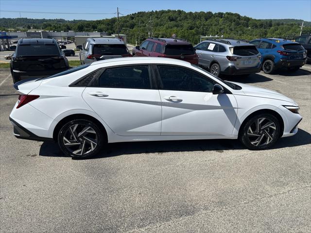 2025 Hyundai Elantra Hybrid SEL Sport