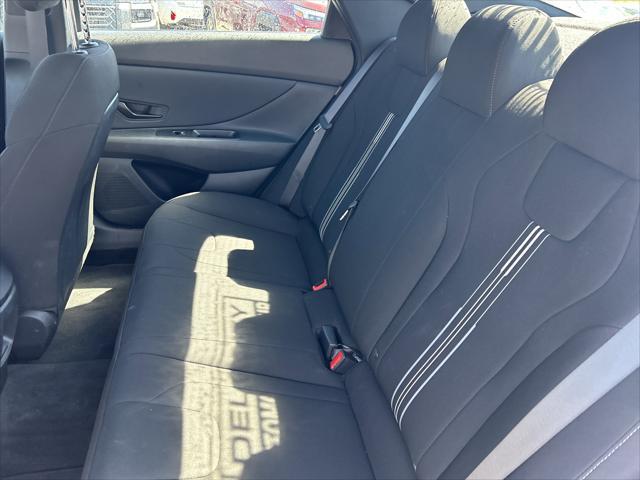 2025 Hyundai Elantra Hybrid SEL Sport