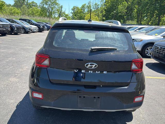 2023 Hyundai Venue SEL