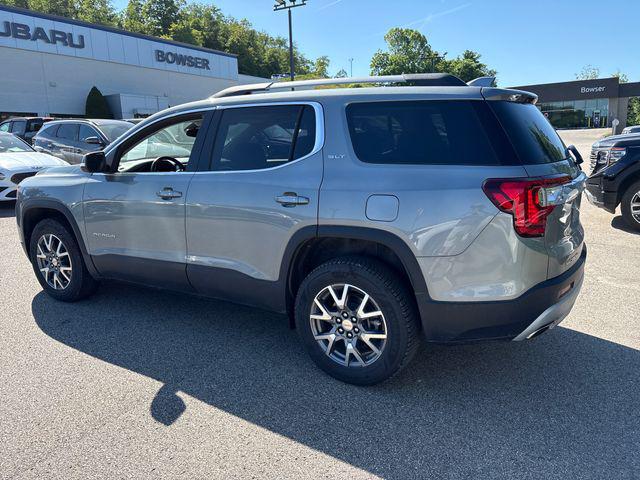 2023 GMC Acadia AWD SLT
