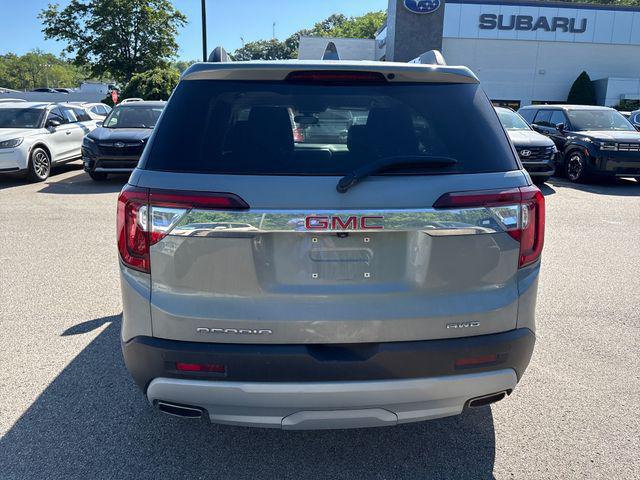 2023 GMC Acadia AWD SLT