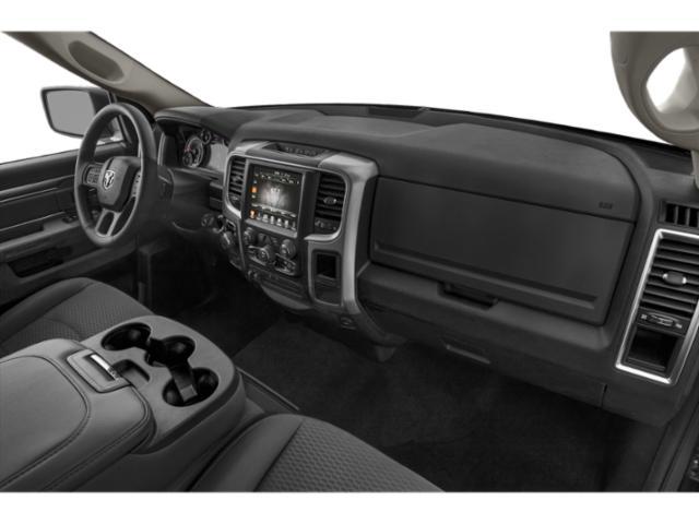 2024 Ram 1500 Classic Warlock Crew Cab 4x2 5'7" Box