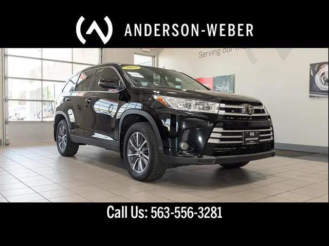2019 Toyota Highlander XLE for sale in Dubuque, IA