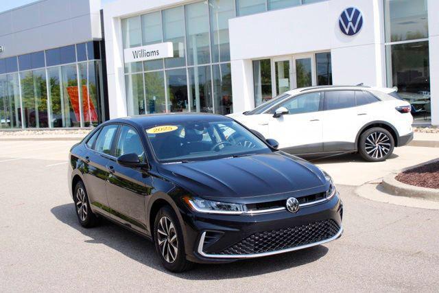 2025 Volkswagen Jetta 1.5T S for sale in LANSING, MI