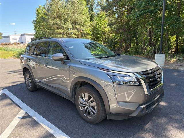 2025 Nissan Pathfinder SV FWD