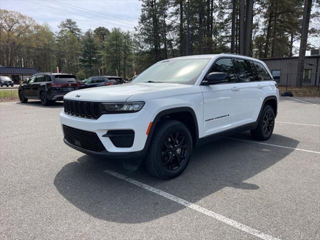 2025 Jeep Grand Cherokee Altitude 4x4
