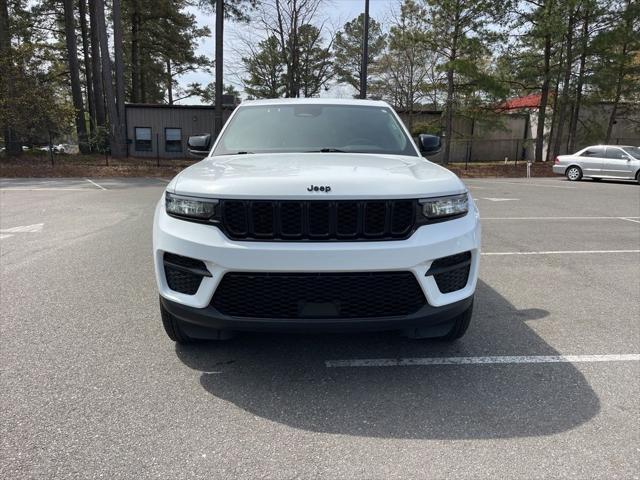 2025 Jeep Grand Cherokee Altitude 4x4