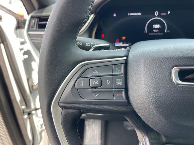 2025 Jeep Grand Cherokee Altitude 4x4