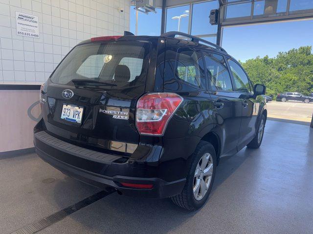 2016 Subaru Forester 2.5i