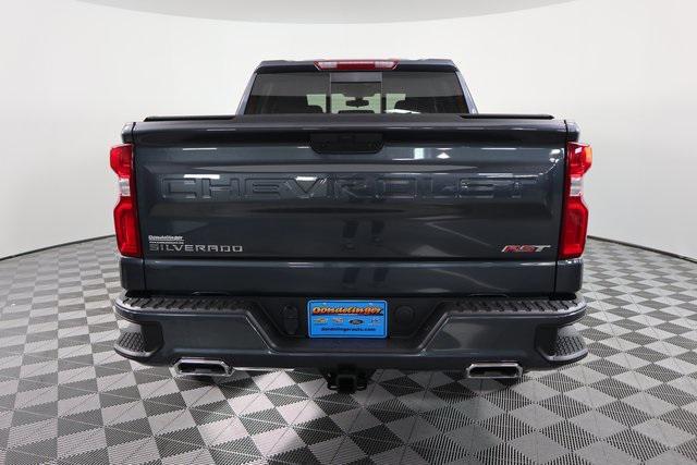 2021 Chevrolet Silverado 1500 4WD Crew Cab Short Bed RST