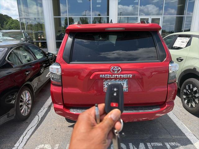 2022 Toyota 4Runner SR5