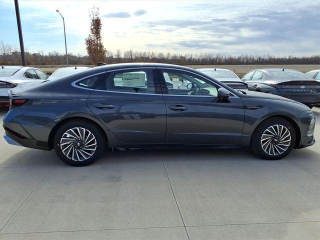 2026 Hyundai Sonata Hybrid Limited