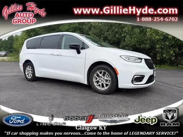 2024 Chrysler Pacifica Touring L for sale in Glasgow, KY
