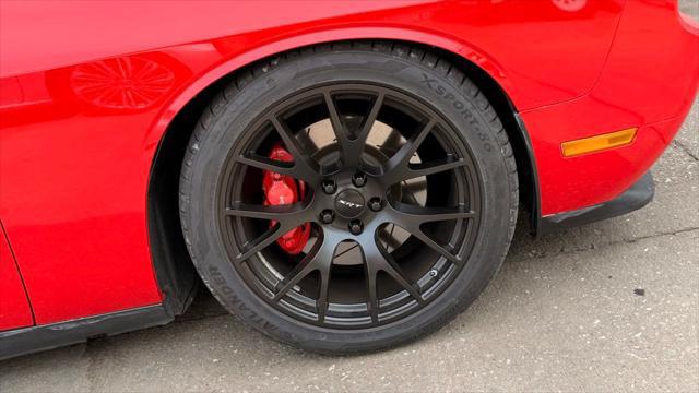 2010 Dodge Challenger SRT8