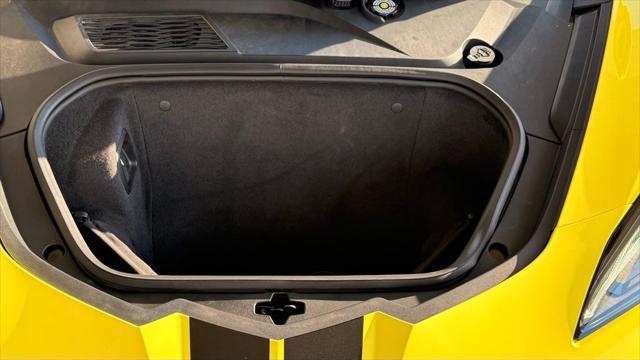 2021 Chevrolet Corvette Stingray RWD Convertible 3LT
