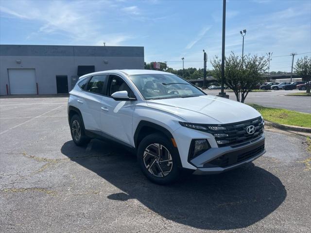 2026 Hyundai Tucson Hybrid Blue SE