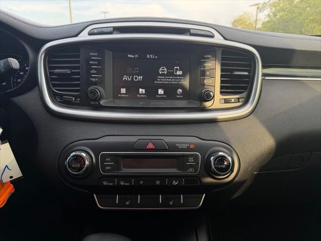 2019 Kia Sorento 3.3L LX