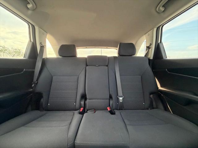 2019 Kia Sorento 3.3L LX