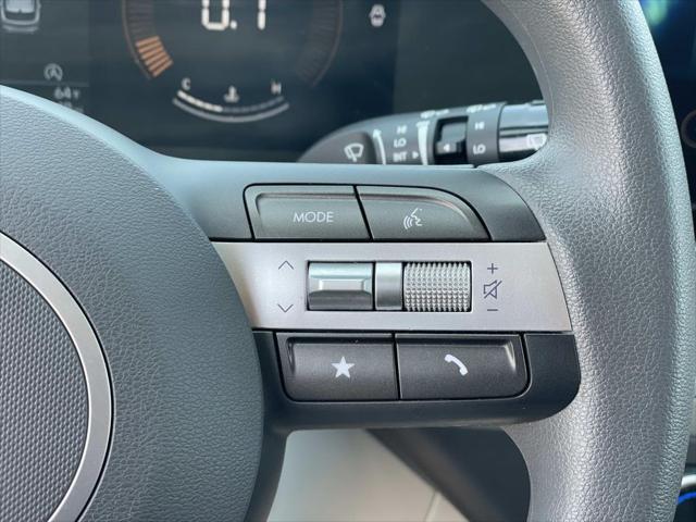2025 Hyundai Kona SE