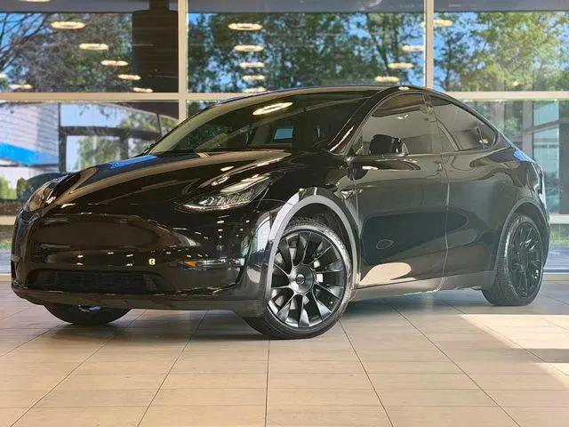 2021 Tesla Model Y Long Range Dual Motor All-Wheel Drive for sale in East Dundee, IL