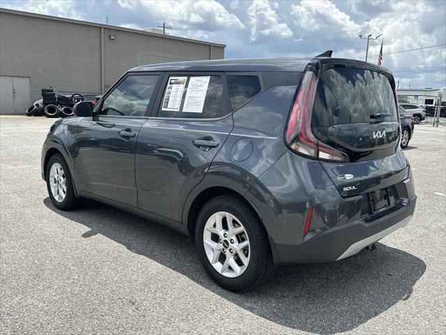 2024 Kia Soul LX