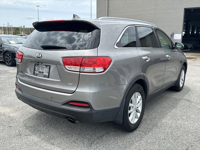 2017 Kia Sorento 2.4L LX