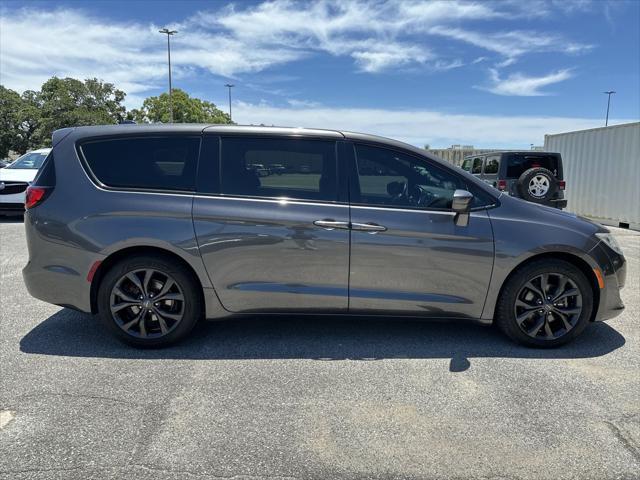 2019 Chrysler Pacifica Touring Plus