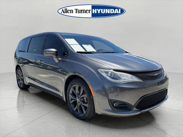 2019 Chrysler Pacifica Touring Plus