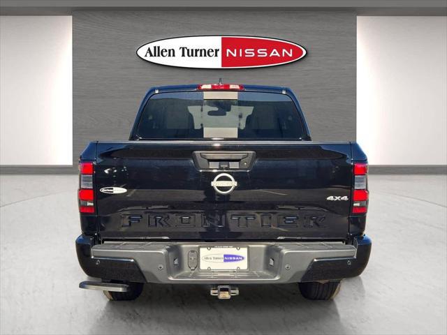 2025 Nissan Frontier Crew Cab SV 4x4
