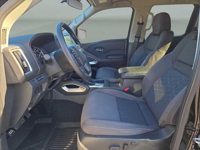 2025 Nissan Frontier Crew Cab SV 4x4