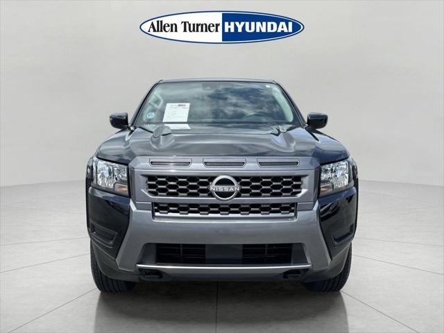 2025 Nissan Frontier Crew Cab SV 4x4