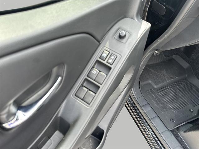 2025 Nissan Frontier Crew Cab SV 4x4