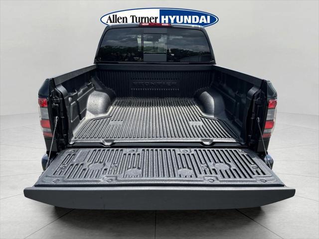 2025 Nissan Frontier Crew Cab SV 4x4