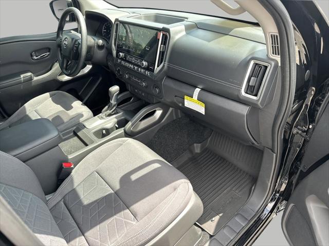 2025 Nissan Frontier Crew Cab SV 4x4