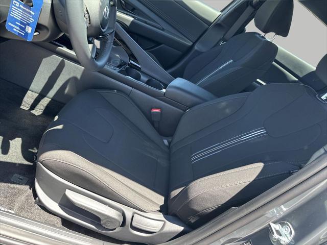 2026 Hyundai Elantra Hybrid SEL Sport