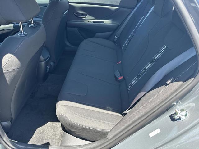 2026 Hyundai Elantra Hybrid SEL Sport