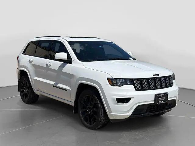 2020 Jeep Grand Cherokee Altitude 4x4 for sale in Jefferson City, MO