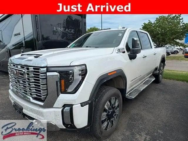 2024 GMC Sierra 3500HD 4WD Crew Cab Standard Bed Denali for sale in Brookings, SD