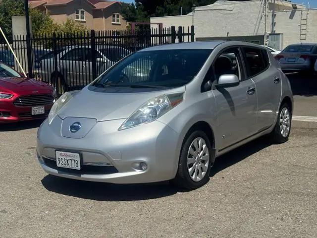 2013 Nissan LEAF S for sale in TRACY, CA