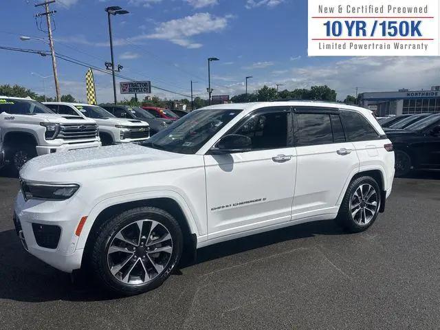 2023 Jeep Grand Cherokee Overland 4x4 for sale in Summersville, WV