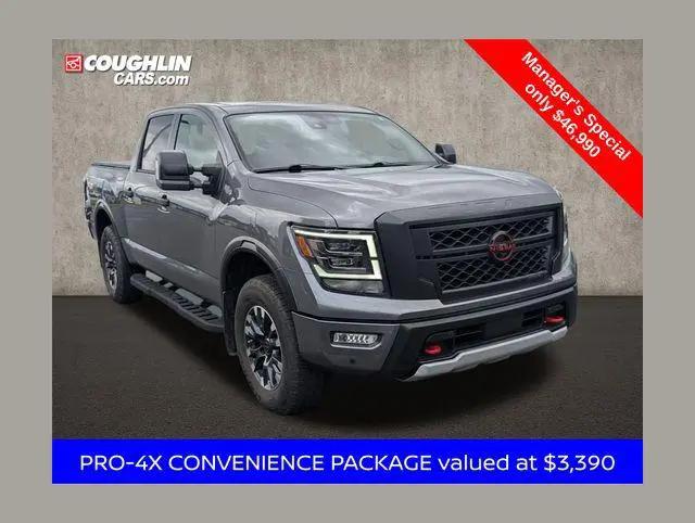 2024 Nissan Titan Crew Cab PRO-4X 4x4 for sale in Heath, OH