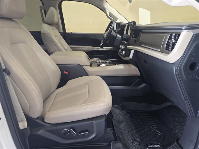 2024 Ford Expedition Limited MAX
