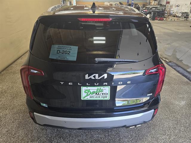 2023 Kia Telluride S
